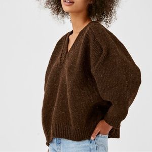 babaa jumper woman no29 in Earth